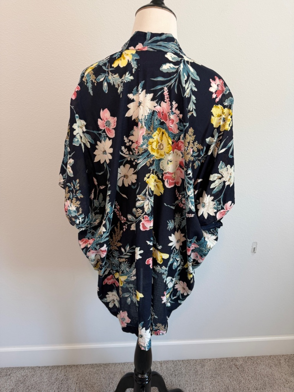 LOFT Navy Floral Open Kimono with Multicolor Blooms - Picture 5 of 8